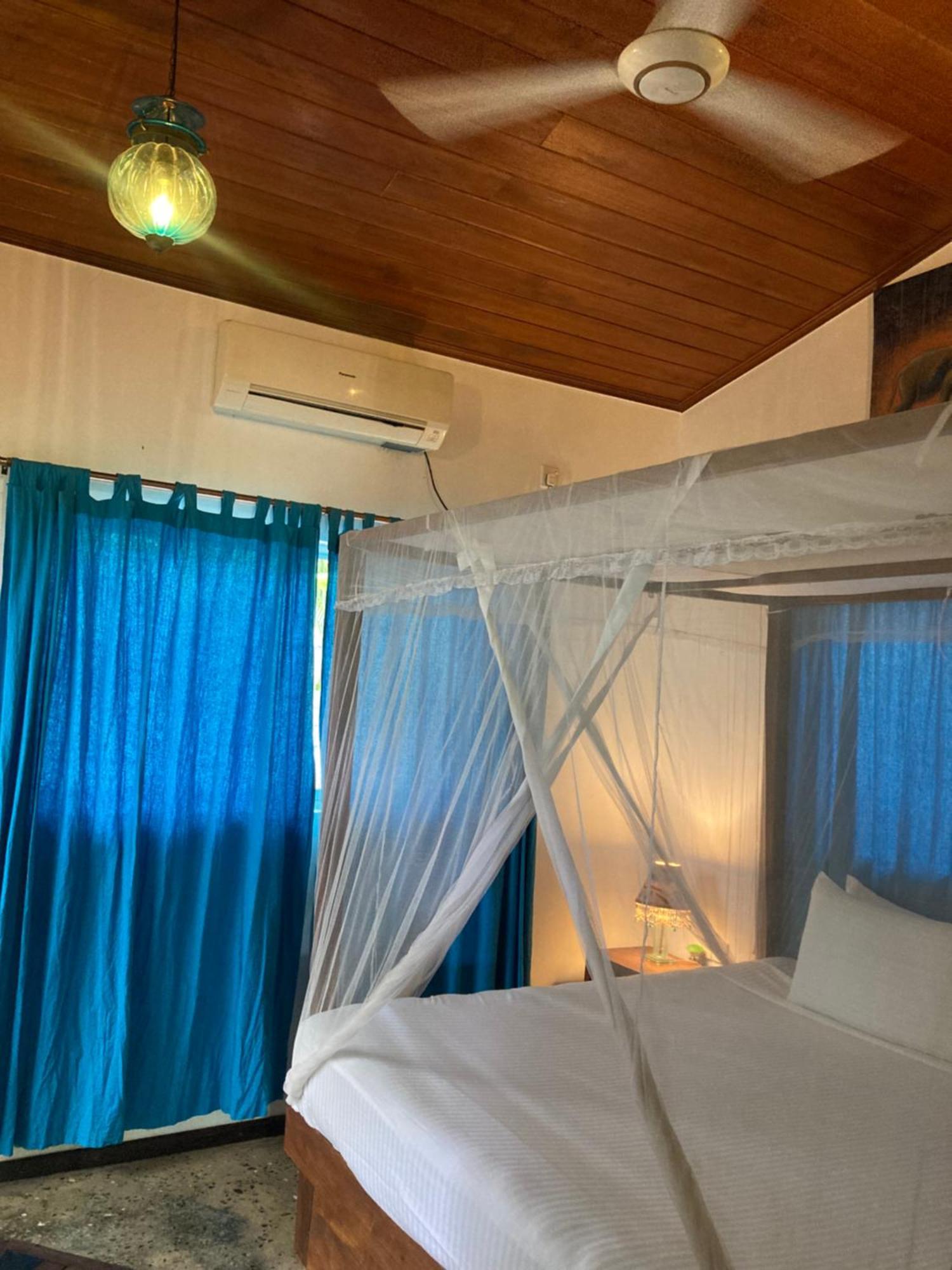 Amba Kola Udawalawa Hotel Udawalawe Exterior foto